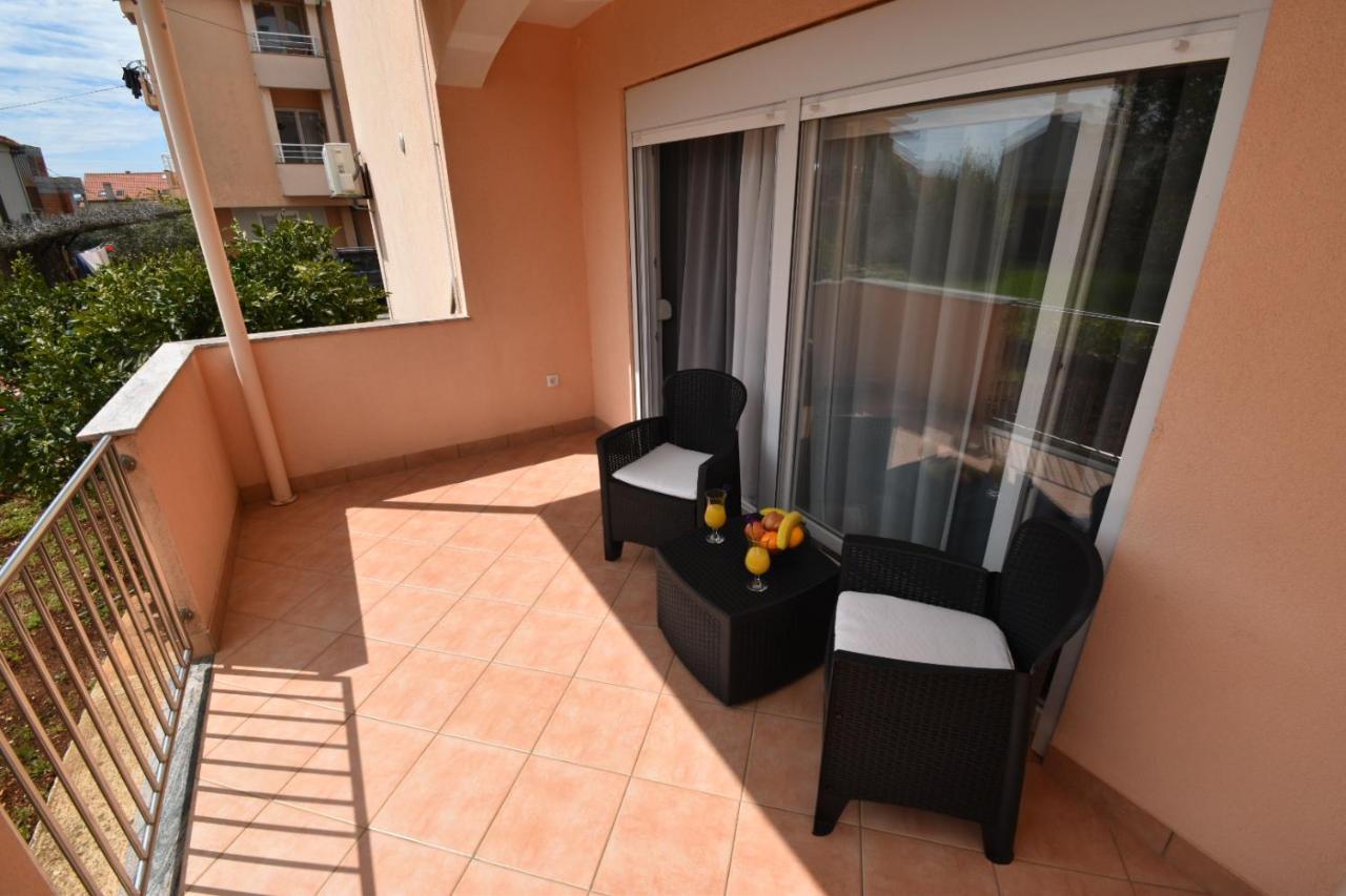 Apartments Ivan Zadar Exterior photo